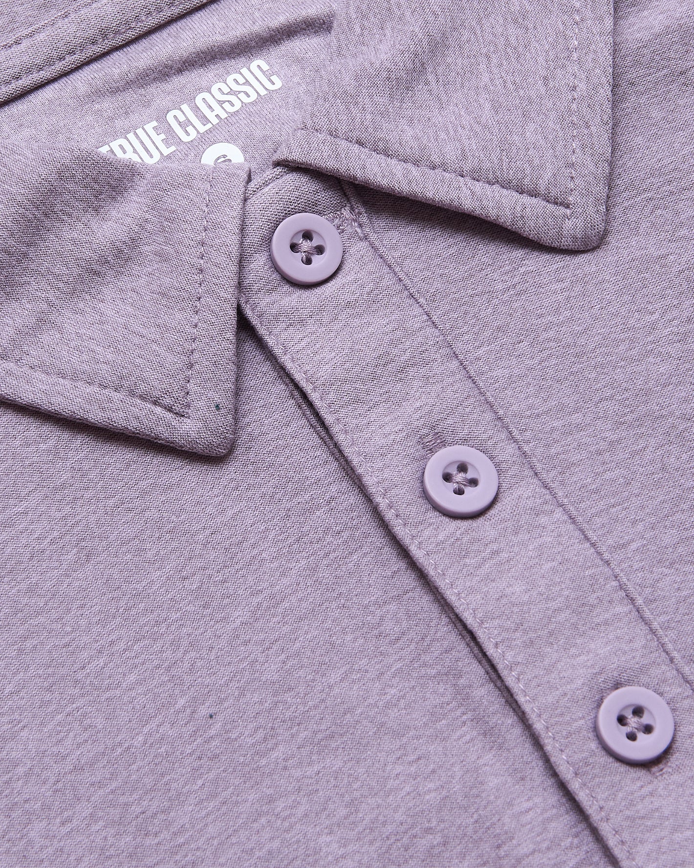 Iris Active Polo 2.0 showing collar and placket details.