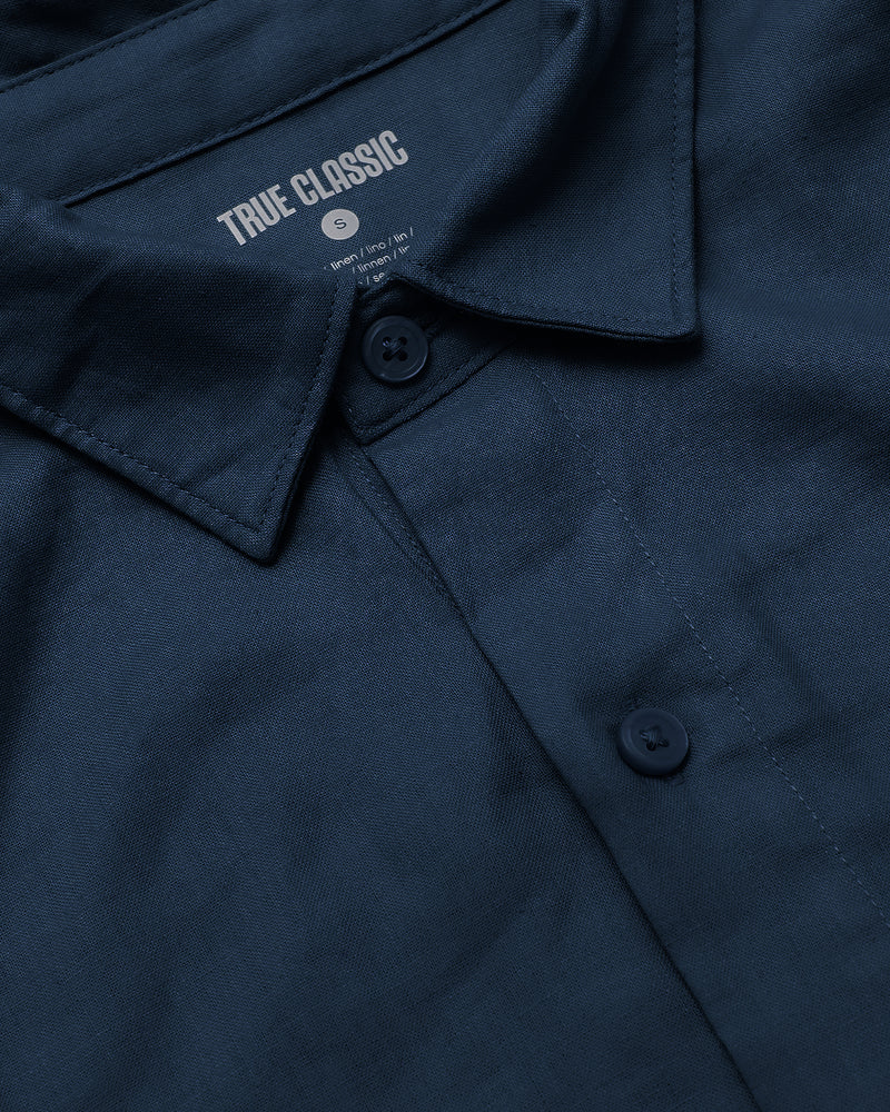 Navy Short Sleeve Linen Shirt collar with buttons and TRUE CLASSIC label.