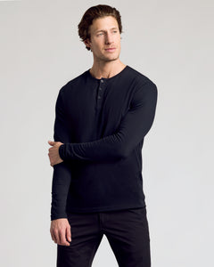 True ClassicMan wearing All Black Classic Henley from 3-Pack.