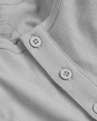 Camiseta Henley clásica manga larga