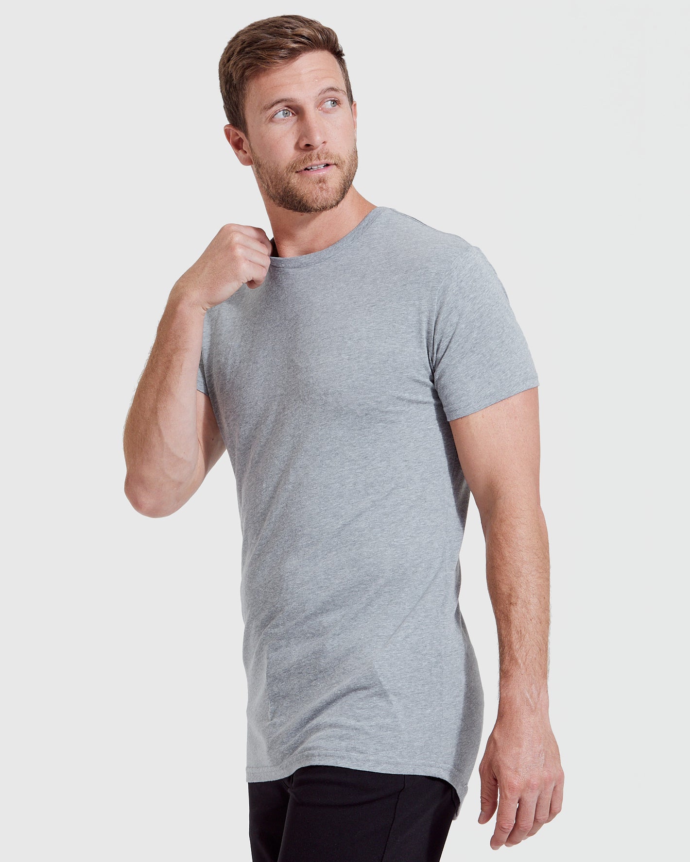 Langes T-Shirt mit rundem Saum und Rundhalsausschnitt in Heather Gray