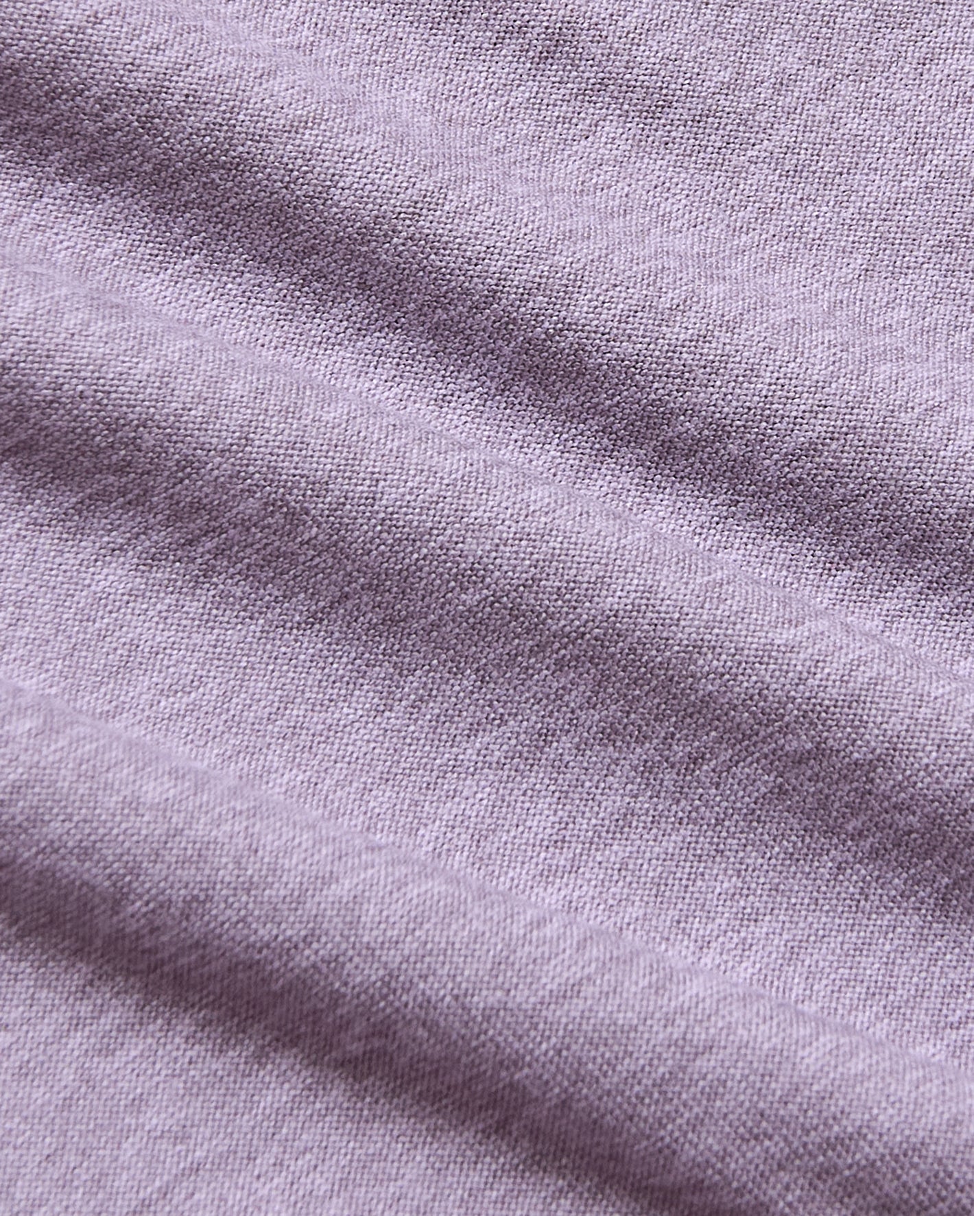 Iris Tall Active Crew Neck 2.0 fabric close-up, showcasing weave detail.
