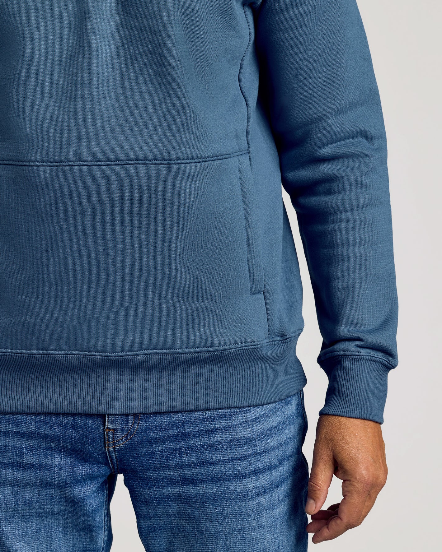 Fiord Half Zip Fleece Sweatshirt with pouch pocket and relaxed fit.