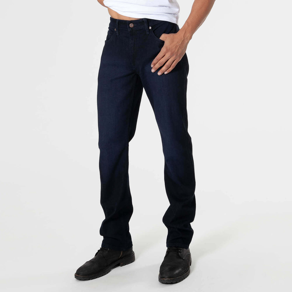 Indigo Wash Straight Comfort Jeans