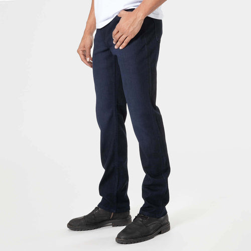 Indigo Wash Straight Comfort Jeans