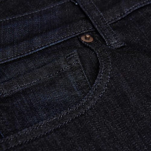 Indigo Wash Straight Comfort Jeans