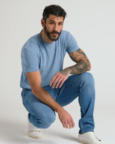 Straight High-Stretch Jeans - Medium Indigo Wash