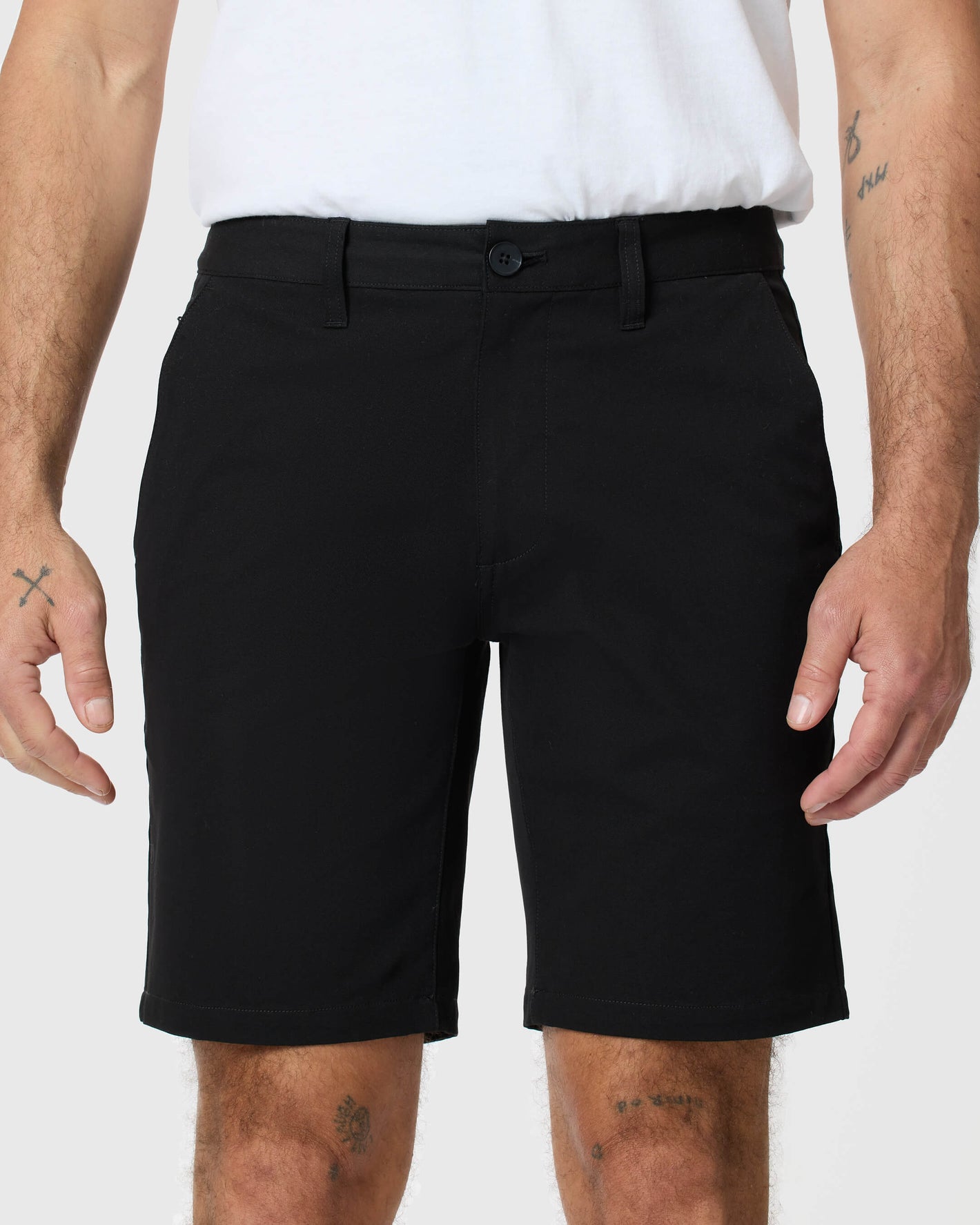 9 Black Classic Twill Shorts worn with a tucked white T-shirt.