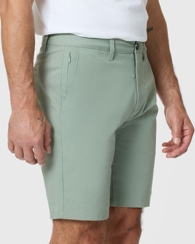 23 cm Klassische Twill‑Shorts in Meadow