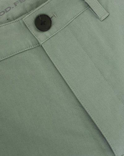 23 cm Klassische Twill‑Shorts in Meadow
