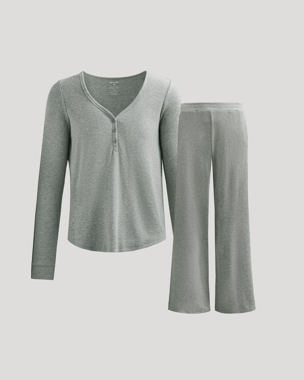 Womens Heather Gray Waffle Long Sleeve Henley & Waffle Leg Pant.