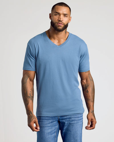Camiseta clásica cuello en V
