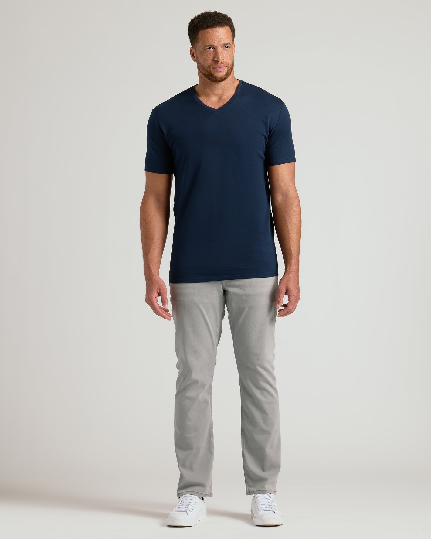 Man wearing Carbon & Navy Tall Premium Pima V-Neck T-shirt.