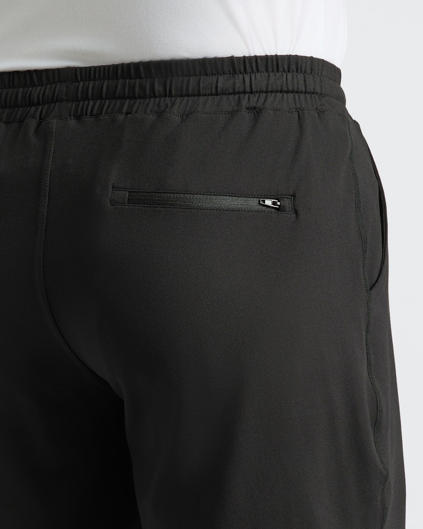 Active-Komfort-Shorts in Schwarz