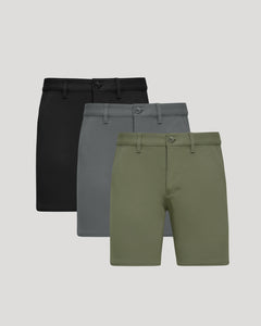 True ClassicThe Timeless 7 Chino Shorts 3-Pack, tailored with button closures and pockets.