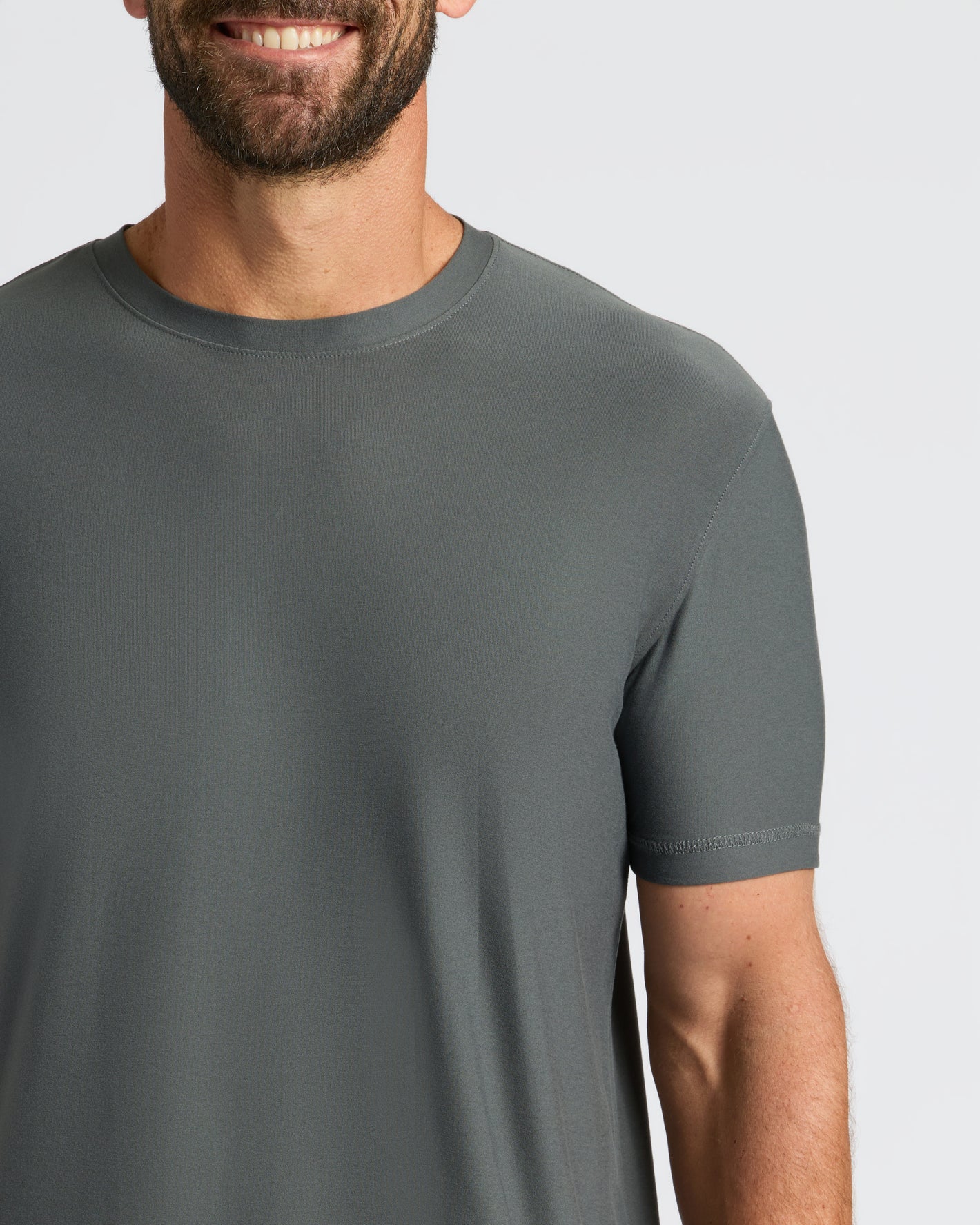 Man wearing Classic Polo with short sleeves, showcasing its fit.