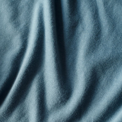 Klassischer V-Ausschnitt - Bluestone