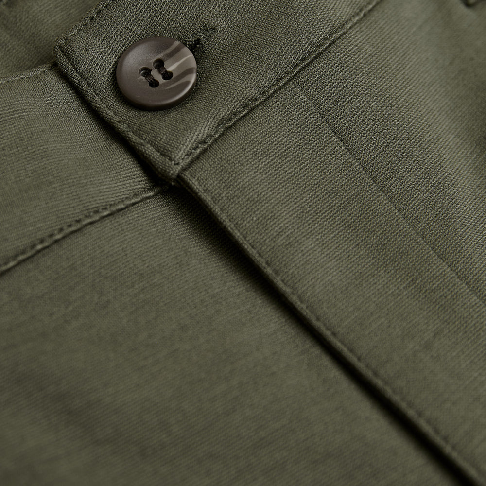 9" Military Green Comfort Chino Short